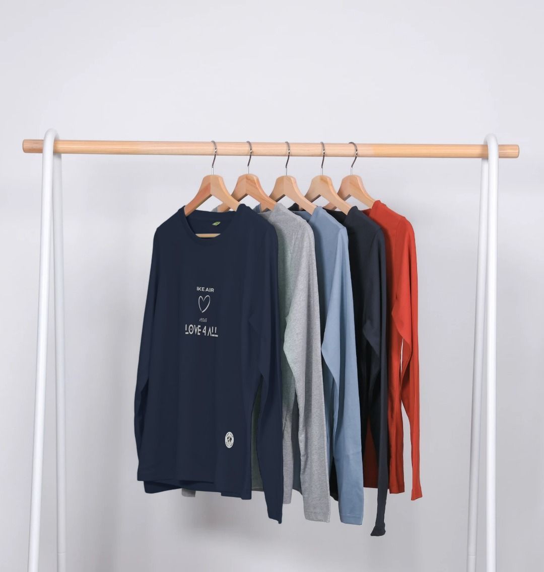 Personalized T-Shirts: Names and Quotes